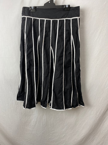 Image for Mays Womens Skirt Size 14