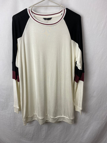 Image for Next Unisex Top Size 22