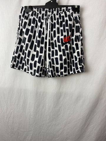 Image for Nike Mens Board Shorts Size M