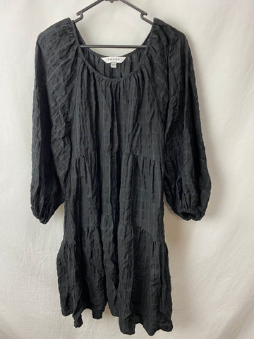 Image for Preview Womens Dress Size 10