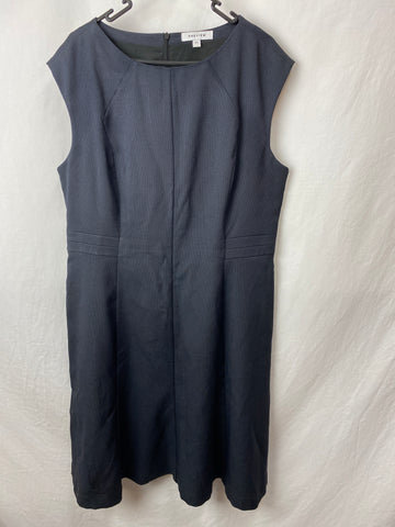 Image for Preview Womens Dress Size 18