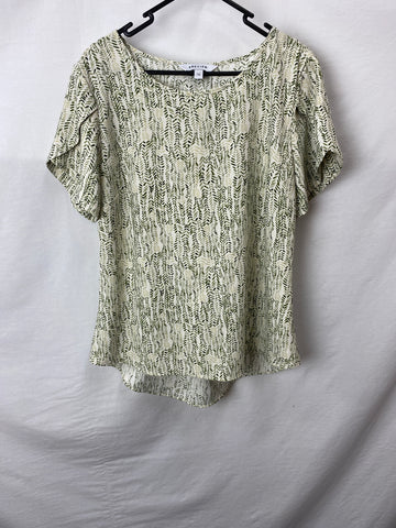 Image for Preview Womens Top Size 14