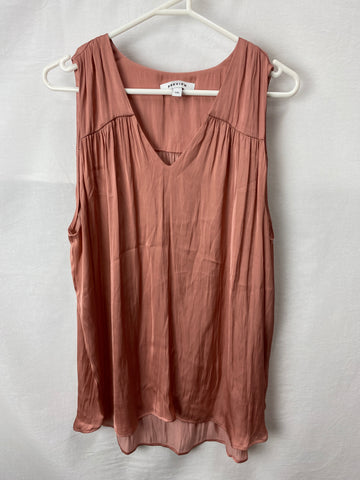 Image for Preview Womens Top Size 18