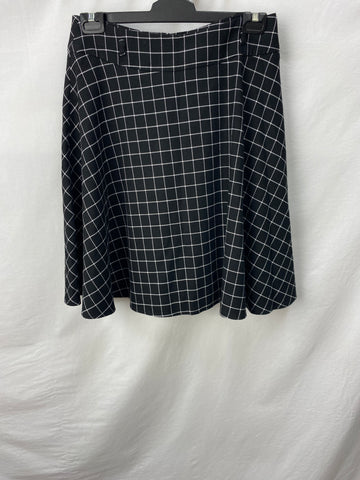 Image for Review Womens Skirt Size 14