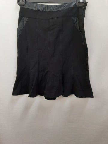 Review Womens Skirt Size 8