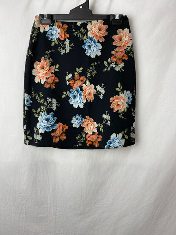 Image for Review Womens Skirt Size 8