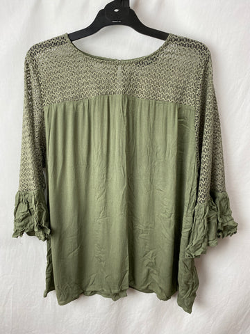 Image for Sara Womens Viscose Top Size 24