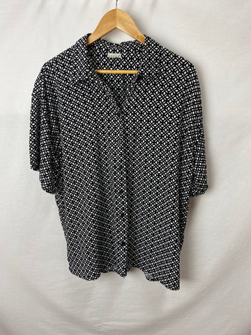 Image for Serra Womens top Size 14