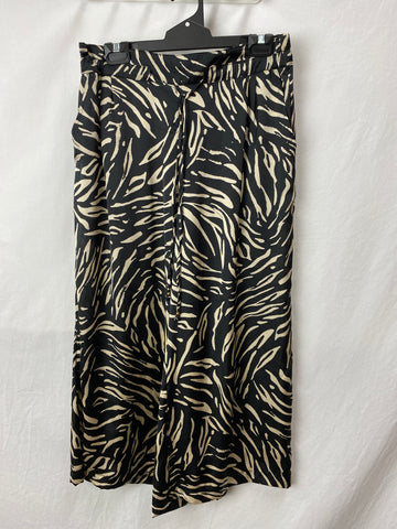 Image for Suzanne Grae Womens Pants Size M