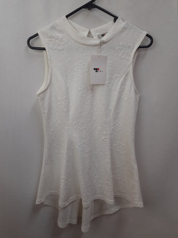 Temt Womens Top Size S BNWT