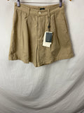 Image for The Barnnet Womens Shorts Size M BNWT