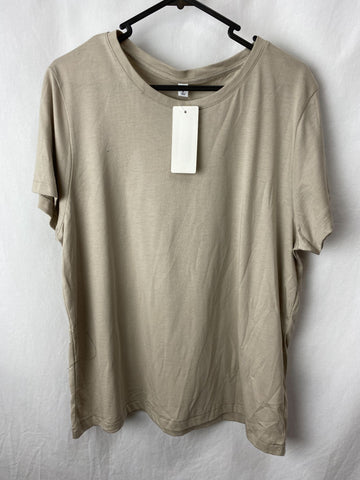Image for Uniqlo Womens Top Size XL BNWT