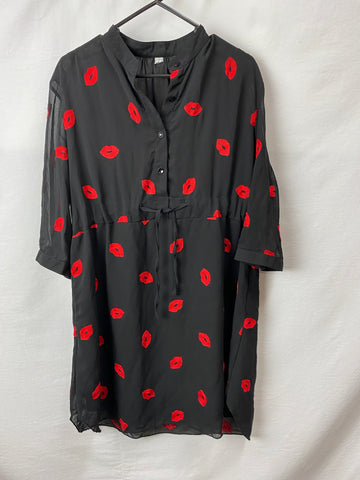 Image for Womens Dress No Size Measures 45cm across shoulders, 89cm long