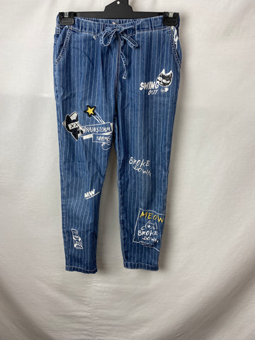 Image for Womens Pants Size M Measures 35cm across, 87cm long