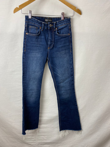 Image for Zara Girls Jeans Size USA 00 EUR 32