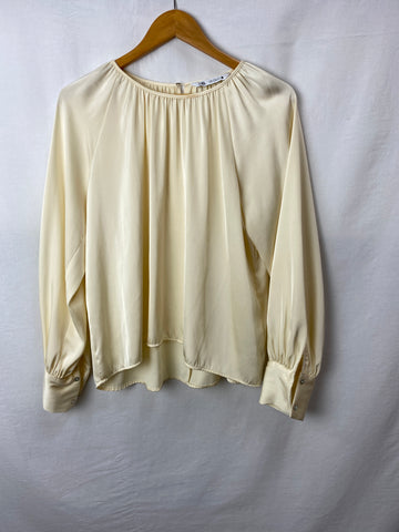 Image for Zara Womens Top size m