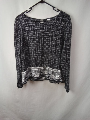 DIVIDED H&M Womens Top Size US 12